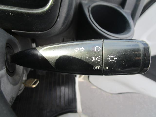 キャリイトラック KCエアコン・パワステ 純正ラジオ 2WD 5MT 3方開(24枚目)