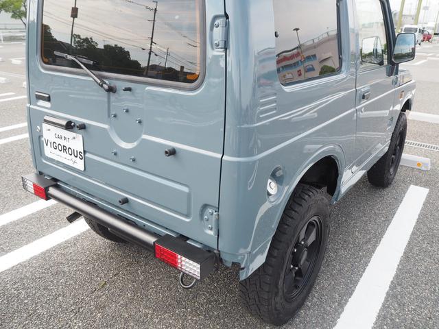 ワイルドウインド リフトアップ 16AW TOYO M/Tタイヤ 社外前後バンパー LEDテール 新品シートカバー・ウッドステアリング ハマーグリル RAYBRIGライト CDデッキ ターボタイマー(68枚目)
