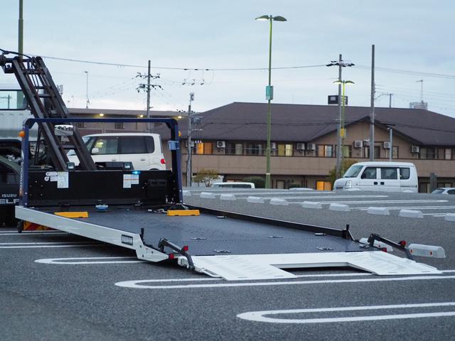 積載車　積載２９５０ｋｇ　極東フラトップ　油圧Ｒゲート　ウインチ　ラジコン　メッキパーツ　ディスプレイオーディオ　Ｂカメラ　ＥＴＣ　荷台５６０×２０６ｃｍ　ＬＥＤライト／フォグ　キーレス　電格　坂道補助装置(23枚目)