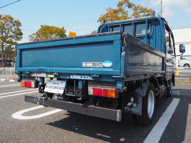 キャンター Ｗキャブ　Ｗキャブ　メッキパーツ　ＥＴＣ　積載１２５０ｋｇ　後輪Ｗタイヤ　リヤヒーター　荷台内寸長さ２１１ｃｍ幅１６１ｃｍ高さ３８ｃｍ　ステアリングカバー　パワステ　前席パワーウィンドウ（65枚目）