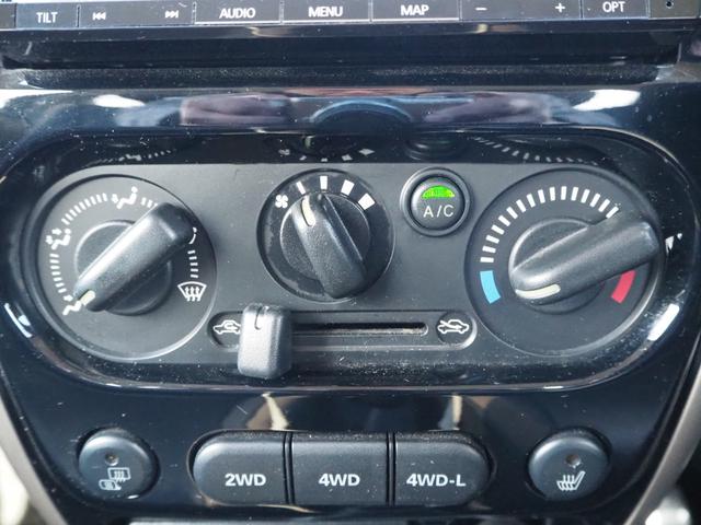 ジムニー ランドベンチャー リフトアップ オーバーフェンダー 16AW グッドリッチT/Aタイヤ 社外前後バンパー/ヘッドライト LEDテール ナビ 地デジ DVD/CD/BT ETC シートヒーター HID キーレス(28枚目)