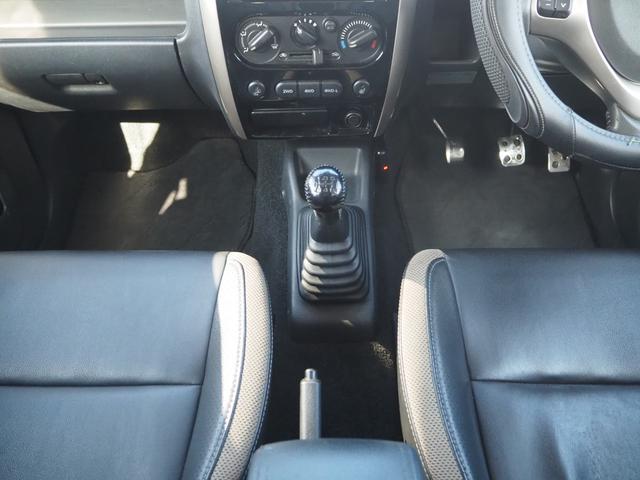 ジムニー ランドベンチャー リフトアップ オーバーフェンダー 16AW グッドリッチT/Aタイヤ 社外前後バンパー/ヘッドライト LEDテール ナビ 地デジ DVD/CD/BT ETC シートヒーター HID キーレス(36枚目)