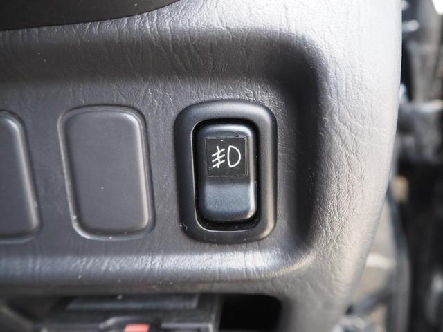 ミラジーノ ジーノ　ローダウン　１３ｉｎ鉄ホイル　スタッドレスタイヤ　センター出しマフラー　フェンダーミラー　ＨＤＤナビ　地デジ　ＤＶＤ／ＣＤ／Ｂｌｕｅｔｏｏｔｈ／ｉＰｏｄ　ＥＴＣ　ウッドコンビハンドル（37枚目）