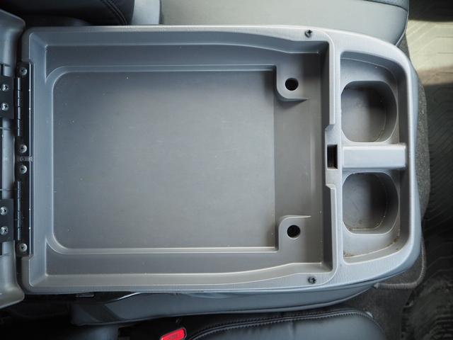 ＮＶ３５０キャラバンバン ロングＤＸ　ニトロパワー１６ＡＷ　ＴＯＹＯ　Ｒ／Ｔタイヤ　ナビ　地デジ　ＣＤ／Ｂｌｕｅｔｏｏｔｈ　バックカメラ　ＥＴＣ　ドラレコ　シートカバー　キーレス（31枚目）
