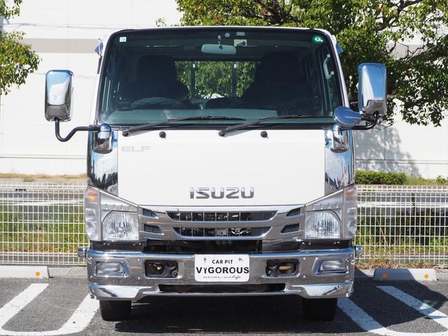 エルフトラック Wキャブフルフラットロー 4WD 最積1500kg メッキパーツ アオリ縞板 後輪Wタイヤ ハンドル/シートカバ- ETC ドラレコ サイドマーカー キーレス 荷台内寸207cm×161cm×36cm(3枚目)