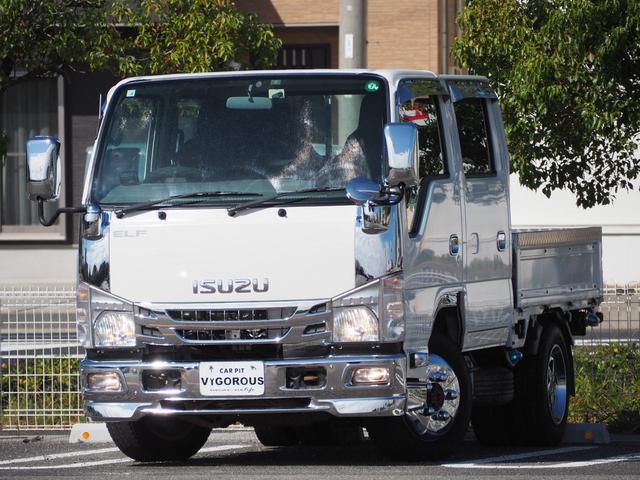 エルフトラック Wキャブフルフラットロー 4WD 最積1500kg メッキパーツ アオリ縞板 後輪Wタイヤ ハンドル/シートカバ- ETC ドラレコ サイドマーカー キーレス 荷台内寸207cm×161cm×36cm(4枚目)