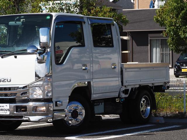 エルフトラック Wキャブフルフラットロー 4WD 最積1500kg メッキパーツ アオリ縞板 後輪Wタイヤ ハンドル/シートカバ- ETC ドラレコ サイドマーカー キーレス 荷台内寸207cm×161cm×36cm(6枚目)