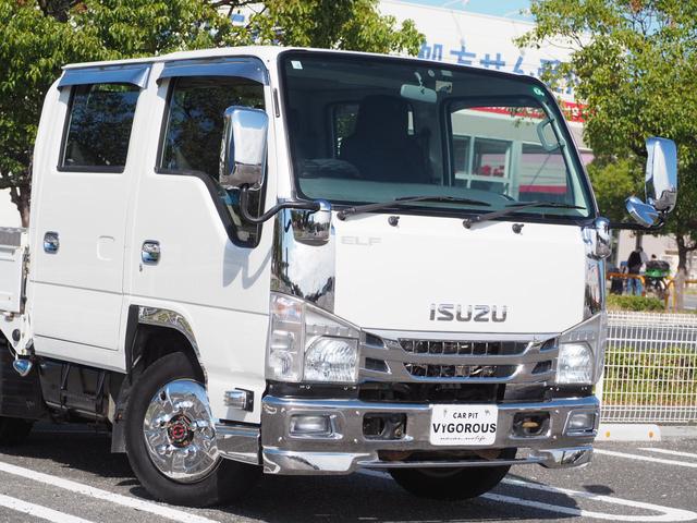 エルフトラック Wキャブフルフラットロー 4WD 最積1500kg メッキパーツ アオリ縞板 後輪Wタイヤ ハンドル/シートカバ- ETC ドラレコ サイドマーカー キーレス 荷台内寸207cm×161cm×36cm(9枚目)