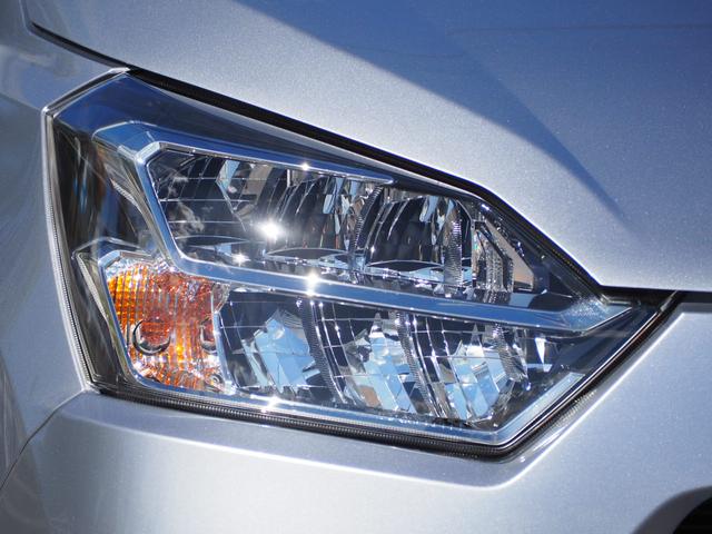 ミライース Ｘ　ＳＡＩＩＩ　ナビ　地デジ　ＣＤ　Ｂｌｕｅｔｏｏｔｈ　バックカメラ　ＥＴＣ　シートカバー　ＬＥＤライト　コーナーセンサー　キーレス（7枚目）