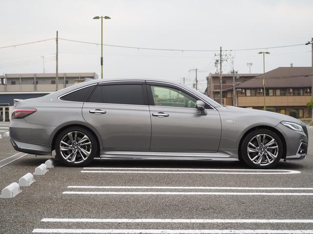 クラウンハイブリッド RSアドバンス 18AW エアロ 黒革シート ナビ 地デジ DVD/CD/BT/iPod ETC F/Bカメラ アラウンドビューモニター 前後ドラレコ デジタルインナーミラー シートエアコン 三眼LEDライト(10枚目)