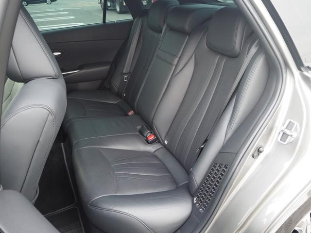 クラウンハイブリッド RSアドバンス 18AW エアロ 黒革シート ナビ 地デジ DVD/CD/BT/iPod ETC F/Bカメラ アラウンドビューモニター 前後ドラレコ デジタルインナーミラー シートエアコン 三眼LEDライト(50枚目)