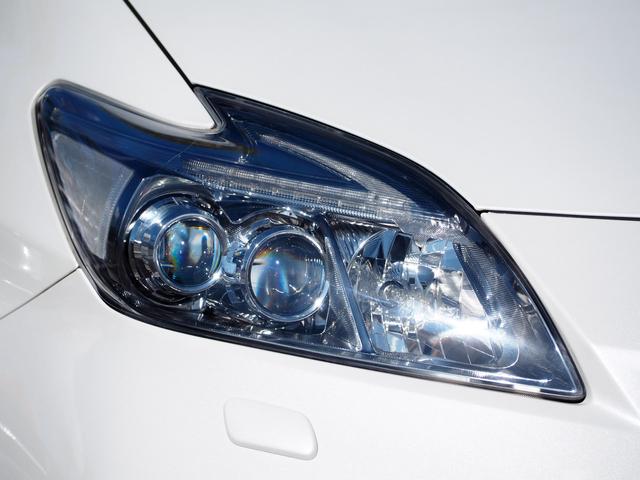 プリウス Ｓツーリングセレクション　１７ＡＷ　ナビ　地デジ　ＤＶＤ／ＣＤ／Ｂｌｕｅｔｏｏｔｈ　バックカメラ　ＥＴＣ　ドラレコ　ＬＥＤライト　スマートキー（7枚目）