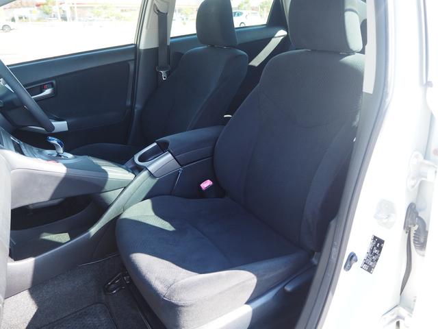 プリウス Ｓツーリングセレクション　１７ＡＷ　ナビ　地デジ　ＤＶＤ／ＣＤ／Ｂｌｕｅｔｏｏｔｈ　バックカメラ　ＥＴＣ　ドラレコ　ＬＥＤライト　スマートキー（48枚目）