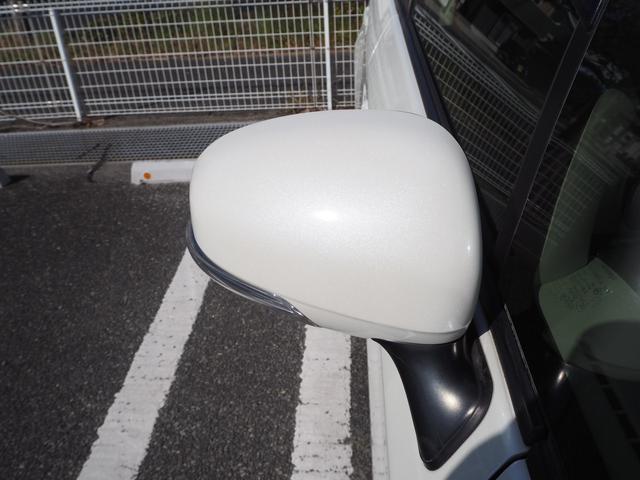 プリウス Ｓツーリングセレクション　１７ＡＷ　ナビ　地デジ　ＤＶＤ／ＣＤ／Ｂｌｕｅｔｏｏｔｈ　バックカメラ　ＥＴＣ　ドラレコ　ＬＥＤライト　スマートキー（62枚目）