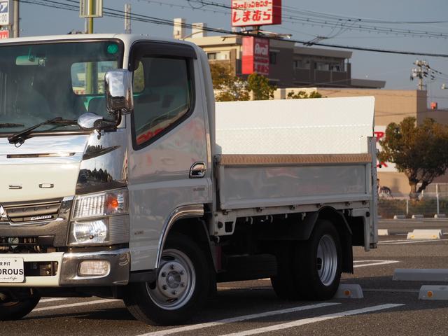 キャンター 平ボディ　パワーゲート付き　極東パワーゲート　昇降荷重６００ｋｇ（９４ｃｍ×１５８ｃｍ）　最積１５００ｋｇ　荷台内寸１６０ｃｍ×３０８ｃｍ×３８ｃｍ　後輪Ｗタイヤ　メッキパーツ　アオリ縞板　ナビ　地デジ　ＤＶＤ／ＣＤ／ＢＴ（6枚目）