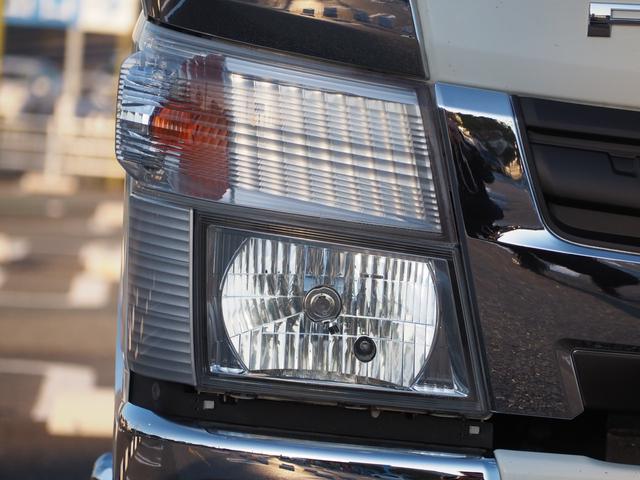 キャンター Ｗキャブ全低床　新明和垂直パワーゲート　昇降荷重６００ｋｇ（１００ｃｍ×１５８ｃｍ）　最積２０００ｋｇ　荷台内寸（２０７ｃｍ×１６１ｃｍ×３７ｃｍ）　後輪Ｗタイヤ　ＥＴＣ　シートカバー／ハンドルカバー　メッキパーツ（7枚目）