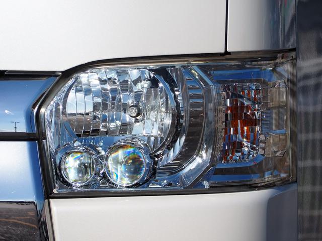 ハイエースバン ロングスーパーＧＬ　ローダウン　１６ＡＷ　ＰＡＲＡＤＡタイヤ　ナビ　地デジ　ＤＶＤ／ＣＤ／Ｂｌｕｅｔｏｏｔｈ／ＵＳＢ　バックカメラ　ＥＴＣ　ドラレコ　ベッドキット　ＬＥＤテール／ライト　スマートキー（8枚目）