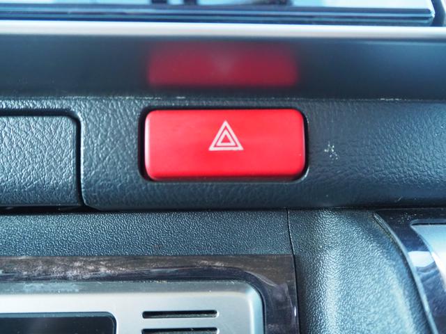 ハイエースバン ロングスーパーＧＬ　ローダウン　１６ＡＷ　ＰＡＲＡＤＡタイヤ　ナビ　地デジ　ＤＶＤ／ＣＤ／Ｂｌｕｅｔｏｏｔｈ／ＵＳＢ　バックカメラ　ＥＴＣ　ドラレコ　ベッドキット　ＬＥＤテール／ライト　スマートキー（33枚目）