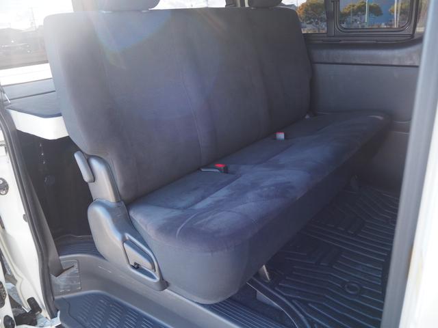 ハイエースバン ロングスーパーＧＬ　ローダウン　１６ＡＷ　ＰＡＲＡＤＡタイヤ　ナビ　地デジ　ＤＶＤ／ＣＤ／Ｂｌｕｅｔｏｏｔｈ／ＵＳＢ　バックカメラ　ＥＴＣ　ドラレコ　ベッドキット　ＬＥＤテール／ライト　スマートキー（46枚目）