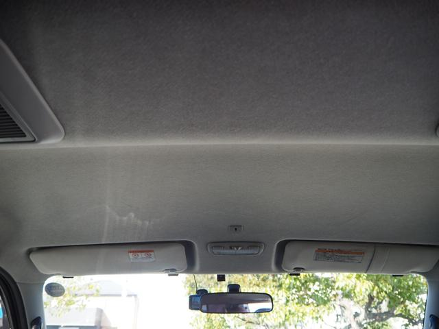 ハイエースバン ロングスーパーＧＬ　ローダウン　１６ＡＷ　ＰＡＲＡＤＡタイヤ　ナビ　地デジ　ＤＶＤ／ＣＤ／Ｂｌｕｅｔｏｏｔｈ／ＵＳＢ　バックカメラ　ＥＴＣ　ドラレコ　ベッドキット　ＬＥＤテール／ライト　スマートキー（55枚目）