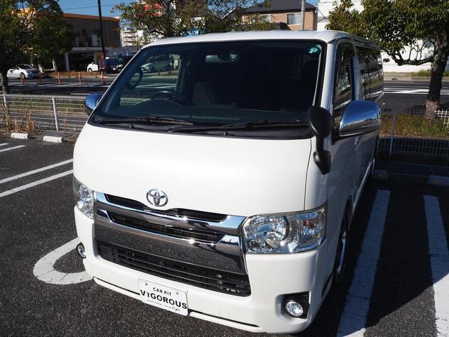 ハイエースバン ロングスーパーＧＬ　ローダウン　１６ＡＷ　ＰＡＲＡＤＡタイヤ　ナビ　地デジ　ＤＶＤ／ＣＤ／Ｂｌｕｅｔｏｏｔｈ／ＵＳＢ　バックカメラ　ＥＴＣ　ドラレコ　ベッドキット　ＬＥＤテール／ライト　スマートキー（70枚目）
