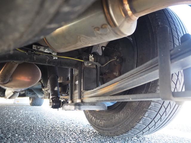 ハイエースバン ロングスーパーＧＬ　ローダウン　１６ＡＷ　ＰＡＲＡＤＡタイヤ　ナビ　地デジ　ＤＶＤ／ＣＤ／Ｂｌｕｅｔｏｏｔｈ／ＵＳＢ　バックカメラ　ＥＴＣ　ドラレコ　ベッドキット　ＬＥＤテール／ライト　スマートキー（74枚目）