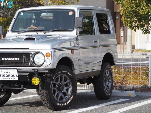 ジムニー ランドベンチャー リフトアップ 16AW TOYOR/Tタイヤ 社外前後バンパー/マフラー/グリル NARDIステアリング RAYBRIGライト フォグ DVD/CD/USB バックカメラ シートカバー LEDライト(6枚目)