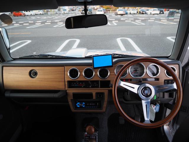 ジムニー ランドベンチャー リフトアップ 16AW TOYOR/Tタイヤ 社外前後バンパー/マフラー/グリル NARDIステアリング RAYBRIGライト フォグ DVD/CD/USB バックカメラ シートカバー LEDライト(22枚目)