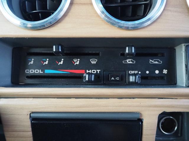 ジムニー ランドベンチャー リフトアップ 16AW TOYOR/Tタイヤ 社外前後バンパー/マフラー/グリル NARDIステアリング RAYBRIGライト フォグ DVD/CD/USB バックカメラ シートカバー LEDライト(28枚目)