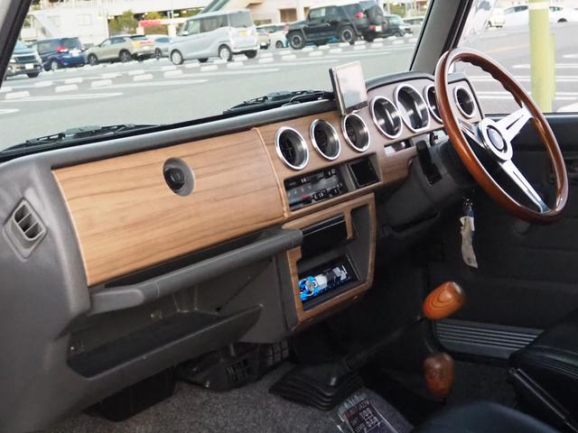 ジムニー ランドベンチャー リフトアップ 16AW TOYOR/Tタイヤ 社外前後バンパー/マフラー/グリル NARDIステアリング RAYBRIGライト フォグ DVD/CD/USB バックカメラ シートカバー LEDライト(41枚目)