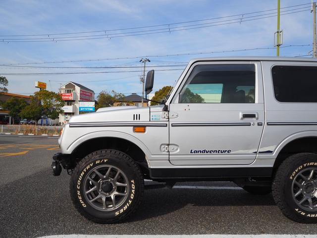 ジムニー ランドベンチャー リフトアップ 16AW TOYOR/Tタイヤ 社外前後バンパー/マフラー/グリル NARDIステアリング RAYBRIGライト フォグ DVD/CD/USB バックカメラ シートカバー LEDライト(60枚目)