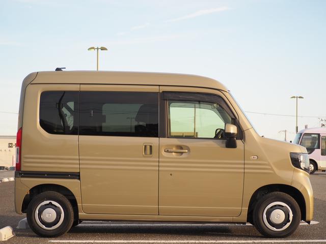 Ｎ－ＶＡＮ＋スタイル ファン・ターボホンダセンシング　８ｉｎナビ　地デジ　ＤＶＤ／ＣＤ／Ｂｌｕｅｔｏｏｔｈ／ＵＳＢ　バックカメラ　ドラレコ　スマートキー　ＥＴＣ　ＬＥＤライト／フォグ　クルコン（10枚目）
