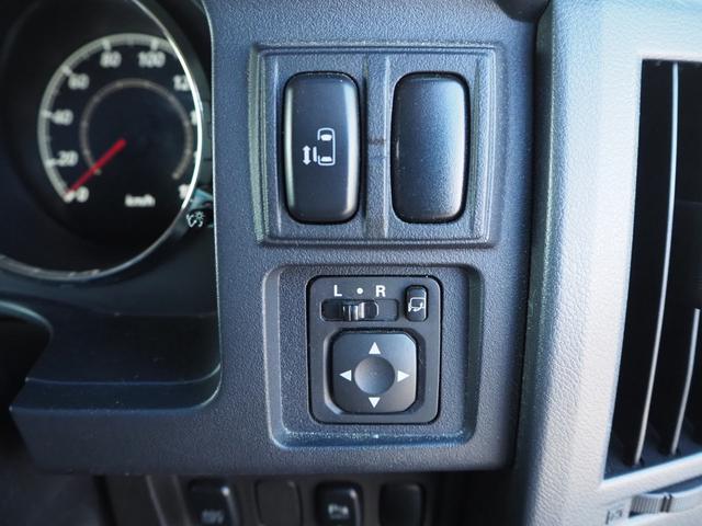 デリカD:5 シャモニー 16AW TOYOR/Tタイヤ 左側パワスラ HDDナビ DVD/CD F/S/Bカメラ ETC フリップダウンモニター ウッドコンビハンドル インナーブラックライト HID コーナーセンサー(43枚目)