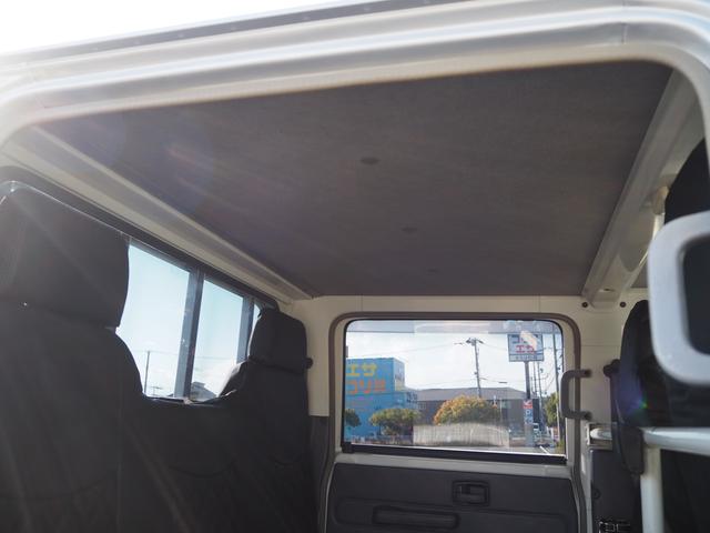 エルフトラック Ｗキャブ　最積２０００ｋｇ　メッキパーツ　アオリ縞板　後輪Ｗタイヤ　ハンドル／シートカバー　ＥＴＣ　荷台内寸２０７ｃｍ×１６１ｃｍ×３８ｃｍ　マーカー　キーレス（47枚目）