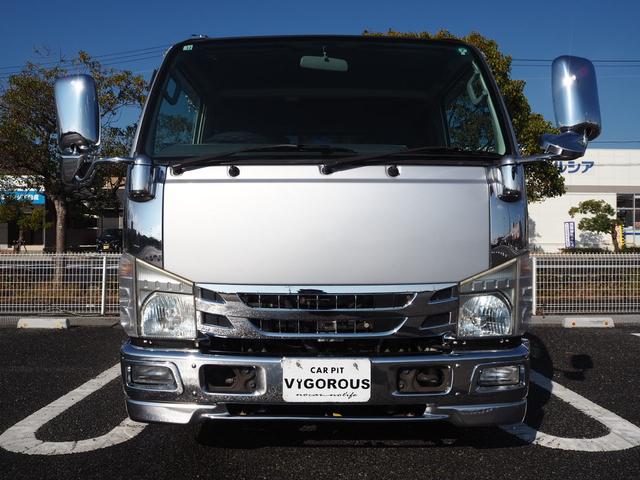 エルフトラック Ｗキャブ　最積２０００ｋｇ　メッキパーツ　アオリ縞板　後輪Ｗタイヤ　ハンドル／シートカバー　ＥＴＣ　荷台内寸２０７ｃｍ×１６１ｃｍ×３８ｃｍ　マーカー　キーレス（57枚目）