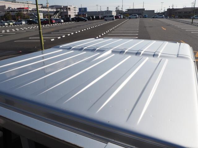 エルフトラック Ｗキャブ　最積２０００ｋｇ　メッキパーツ　アオリ縞板　後輪Ｗタイヤ　ハンドル／シートカバー　ＥＴＣ　荷台内寸２０７ｃｍ×１６１ｃｍ×３８ｃｍ　マーカー　キーレス（64枚目）