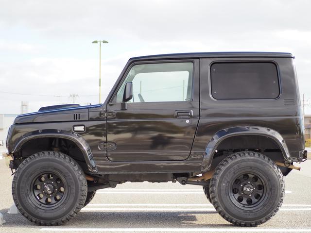 ジムニー ワイルドウインド　リフトアップ　ミッキートンプソン１５ＡＷ　オーバーフェンダー　Ｆ／Ｒパイプバンパー　ディスプレイオーディオ　ＤＶＤ／ＣＤ／ＢＴ　社外ステアリング／グリル　シートカバー　ＬＥＤライト（13枚目）