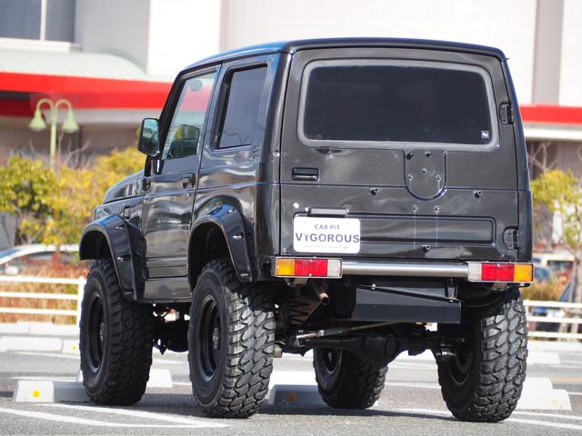 ジムニー ワイルドウインド　リフトアップ　ミッキートンプソン１５ＡＷ　オーバーフェンダー　Ｆ／Ｒパイプバンパー　ディスプレイオーディオ　ＤＶＤ／ＣＤ／ＢＴ　社外ステアリング／グリル　シートカバー　ＬＥＤライト（18枚目）
