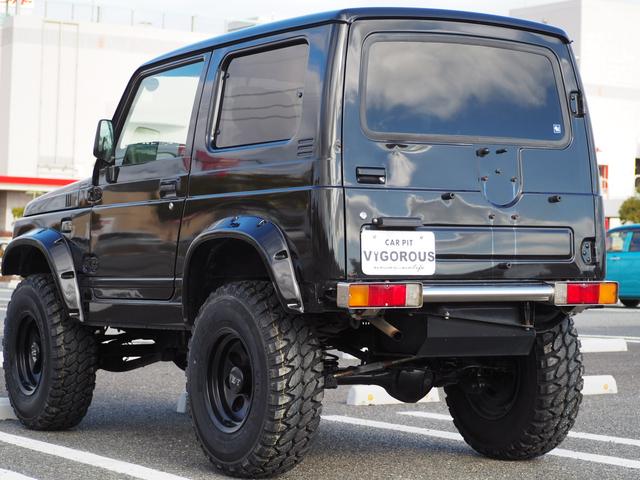 ジムニー ワイルドウインド　リフトアップ　ミッキートンプソン１５ＡＷ　オーバーフェンダー　Ｆ／Ｒパイプバンパー　ディスプレイオーディオ　ＤＶＤ／ＣＤ／ＢＴ　社外ステアリング／グリル　シートカバー　ＬＥＤライト（19枚目）