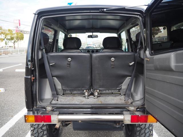 ジムニー ワイルドウインド　リフトアップ　ミッキートンプソン１５ＡＷ　オーバーフェンダー　Ｆ／Ｒパイプバンパー　ディスプレイオーディオ　ＤＶＤ／ＣＤ／ＢＴ　社外ステアリング／グリル　シートカバー　ＬＥＤライト（50枚目）