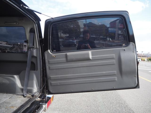 ジムニー ワイルドウインド　リフトアップ　ミッキートンプソン１５ＡＷ　オーバーフェンダー　Ｆ／Ｒパイプバンパー　ディスプレイオーディオ　ＤＶＤ／ＣＤ／ＢＴ　社外ステアリング／グリル　シートカバー　ＬＥＤライト（52枚目）