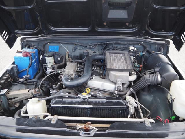 ジムニー ワイルドウインド　リフトアップ　ミッキートンプソン１５ＡＷ　オーバーフェンダー　Ｆ／Ｒパイプバンパー　ディスプレイオーディオ　ＤＶＤ／ＣＤ／ＢＴ　社外ステアリング／グリル　シートカバー　ＬＥＤライト（53枚目）