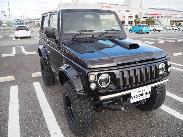 ジムニー ワイルドウインド　リフトアップ　ミッキートンプソン１５ＡＷ　オーバーフェンダー　Ｆ／Ｒパイプバンパー　ディスプレイオーディオ　ＤＶＤ／ＣＤ／ＢＴ　社外ステアリング／グリル　シートカバー　ＬＥＤライト（60枚目）