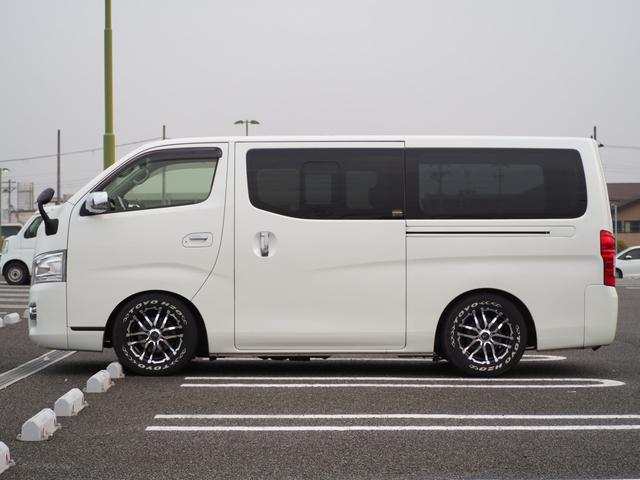 ＮＶ３５０キャラバンバン ロングプレミアムＧＸターボ　ディーゼルターボ　ニトロパワー１６ＡＷ　ＴＯＹＯタイヤ　ローダウン　ＡＴＯＴＯオーディオ　Ｂｌｕｅｔｏｏｔｈ　バックカメラ　ミラー型ドラレコ　ＥＴＣ　ウッドステアリング　シートカバー　ベッドキット（13枚目）