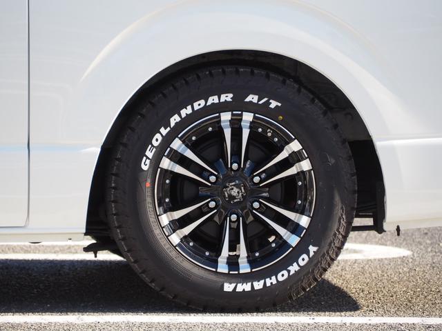 レジアスエースバン スーパーＧＬ　ダークプライム　ローダウン　１６ＡＷ　ジオランダーＡ／Ｔタイヤ　社外ボンネット／グリル　エアロ　ルーフレール　ナビ　地デジ　ＤＶＤ／ＣＤ／ＢＴ　バックカメラ　ドラレコ　ＥＴＣ　ＬＥＤライト／テール／フォグ　半革シート（15枚目）