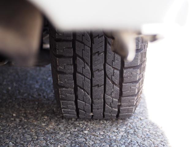 レジアスエースバン スーパーＧＬ　ダークプライム　ローダウン　１６ＡＷ　ジオランダーＡ／Ｔタイヤ　社外ボンネット／グリル　エアロ　ルーフレール　ナビ　地デジ　ＤＶＤ／ＣＤ／ＢＴ　バックカメラ　ドラレコ　ＥＴＣ　ＬＥＤライト／テール／フォグ　半革シート（20枚目）