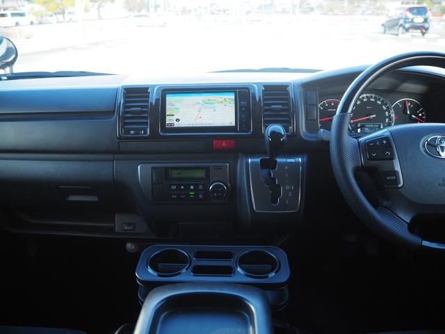 レジアスエースバン スーパーＧＬ　ダークプライム　ローダウン　１６ＡＷ　ジオランダーＡ／Ｔタイヤ　社外ボンネット／グリル　エアロ　ルーフレール　ナビ　地デジ　ＤＶＤ／ＣＤ／ＢＴ　バックカメラ　ドラレコ　ＥＴＣ　ＬＥＤライト／テール／フォグ　半革シート（24枚目）