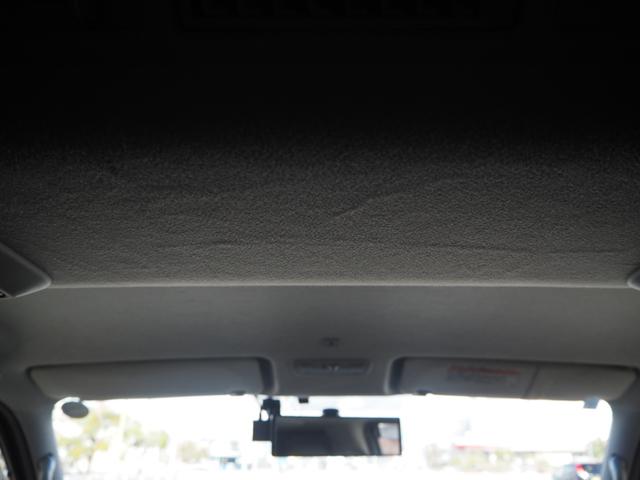 レジアスエースバン スーパーＧＬ　ダークプライム　ローダウン　１６ＡＷ　ジオランダーＡ／Ｔタイヤ　社外ボンネット／グリル　エアロ　ルーフレール　ナビ　地デジ　ＤＶＤ／ＣＤ／ＢＴ　バックカメラ　ドラレコ　ＥＴＣ　ＬＥＤライト／テール／フォグ　半革シート（39枚目）