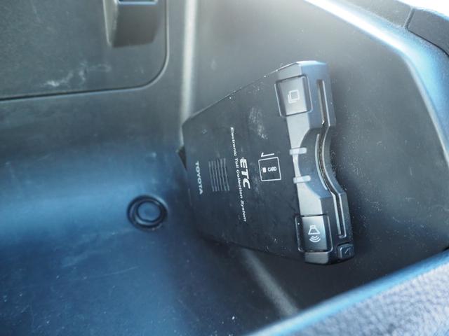 レジアスエースバン スーパーＧＬ　ダークプライム　ローダウン　１６ＡＷ　ジオランダーＡ／Ｔタイヤ　社外ボンネット／グリル　エアロ　ルーフレール　ナビ　地デジ　ＤＶＤ／ＣＤ／ＢＴ　バックカメラ　ドラレコ　ＥＴＣ　ＬＥＤライト／テール／フォグ　半革シート（46枚目）