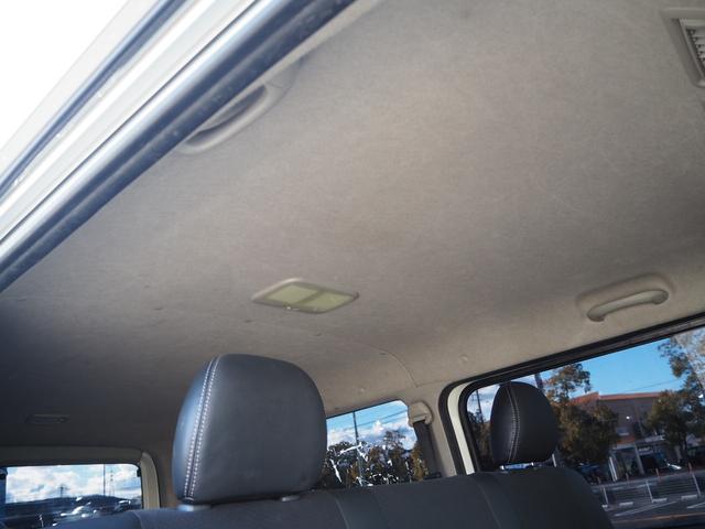 レジアスエースバン スーパーＧＬ　ダークプライム　ローダウン　１６ＡＷ　ジオランダーＡ／Ｔタイヤ　社外ボンネット／グリル　エアロ　ルーフレール　ナビ　地デジ　ＤＶＤ／ＣＤ／ＢＴ　バックカメラ　ドラレコ　ＥＴＣ　ＬＥＤライト／テール／フォグ　半革シート（58枚目）